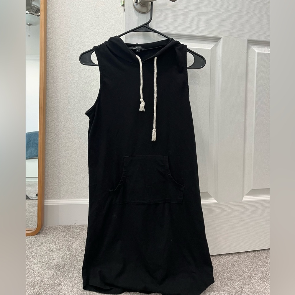 Black swim hover up with hood